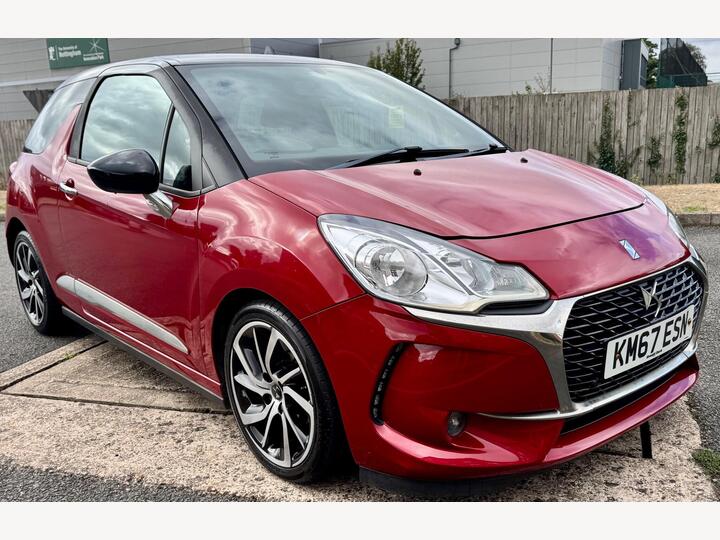 DS AUTOMOBILES DS 3 1.2 PureTech Connected Chic Euro 6 3dr