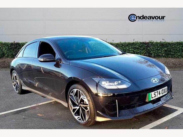 Hyundai IONIQ 6 77.4kWh Premium Auto AWD 4dr Hyundai IONIQ 6 77.4kWh Premium Auto AWD 4dr
