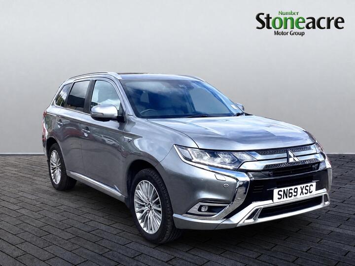 Mitsubishi Outlander 2.4h TwinMotor 13.8kWh 5hs CVT 4WD Euro 6 (s/s) 5dr