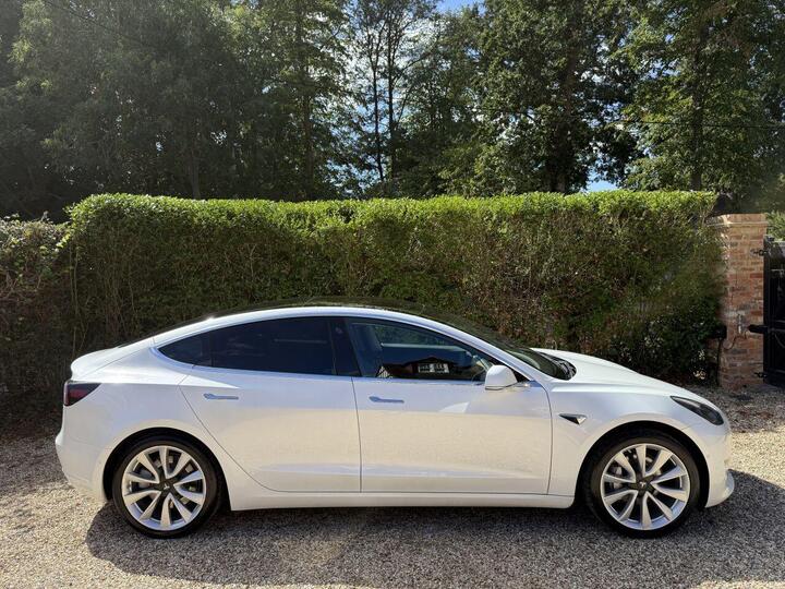 Tesla Model 3 (Dual Motor) Long Range Auto 4WDE 4dr