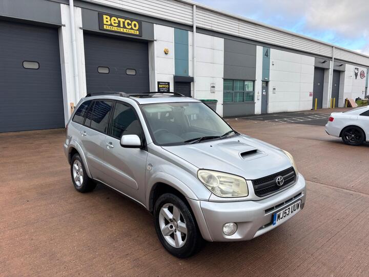 Toyota RAV4 2.0 D-4D XT3 4WD 5dr