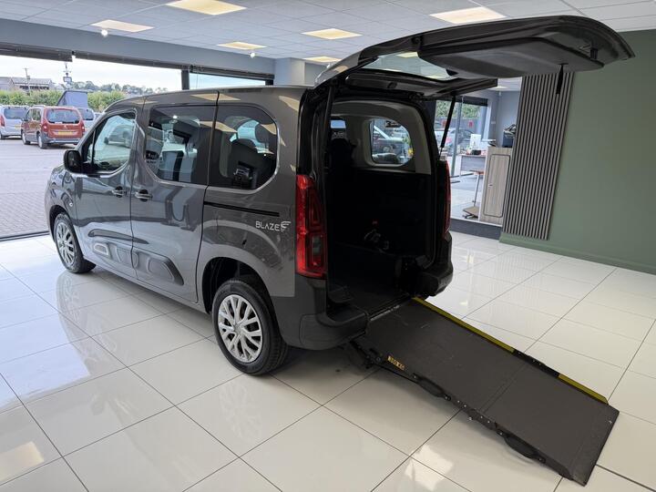 Citroen Berlingo 1.5 BlueHDi Feel M MPV Euro 6 (s/s) 5dr