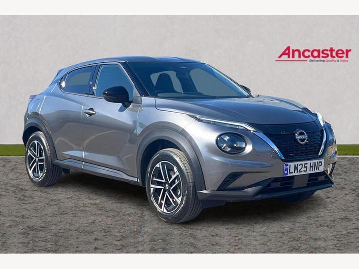 Nissan JUKE 1.6 N-Connecta Auto Euro 6 5dr