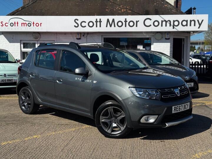 Dacia SANDERO STEPWAY 0.9 TCe SE Summit Euro 6 (s/s) 5dr