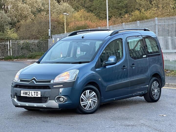 Citroen Berlingo 1.6 E-HDi Airdream XTR Multispace MPV EGS6 Euro 5 (s/s) 5dr Citroen Berlingo 1.6 E-HDi Airdream XTR Multispace MPV EGS6 Euro 5 (s/s) 5dr