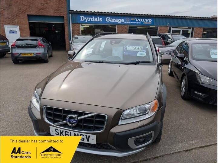 Volvo XC70 2.4 D5 SE Lux Geartronic AWD Euro 5 5dr