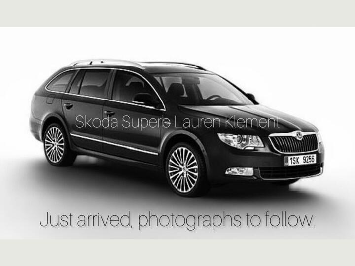 Skoda Superb 3.6 V6 Laurin & Klement DSG 4WD Euro 5 5dr
