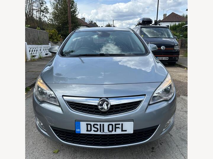 Vauxhall Astra 1.6 16v SE Auto Euro 5 5dr