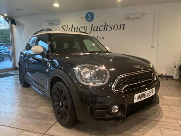 MINI Countryman 2.0 Cooper S Euro 6 (s/s) 5dr MINI Countryman 2.0 Cooper S Euro 6 (s/s) 5dr