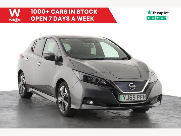Nissan LEAF 40kWh N-Connecta Auto 5dr Nissan LEAF 40kWh N-Connecta Auto 5dr
