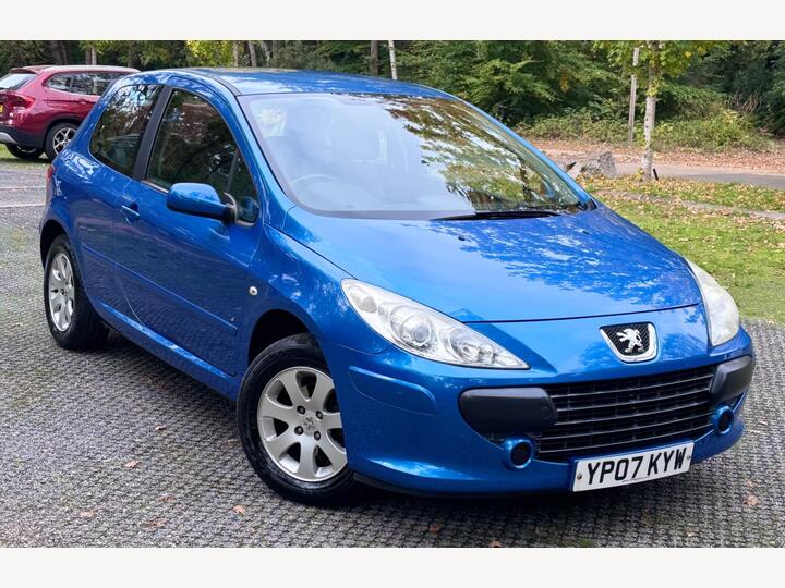 Peugeot 307 1.6 HDi S 3dr Peugeot 307 1.6 HDi S 3dr