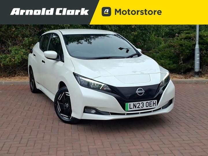 Nissan Leaf 39kWh Acenta Auto 5dr
