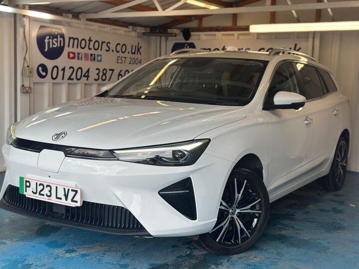 MG MG5 61.1kWh Trophy Long Range Auto 5dr