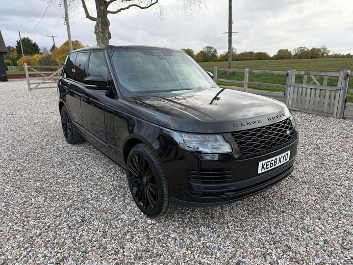 Land Rover RANGE ROVER 4.4 SD V8 Autobiography Auto 4WD Euro 6 (s/s) 5dr Land Rover RANGE ROVER 4.4 SD V8 Autobiography Auto 4WD Euro 6 (s/s) 5dr