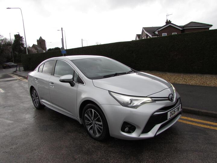 Toyota Avensis 1.8 V-Matic Business Edition Plus CVT Euro 6 4dr