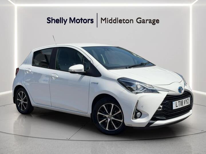 Toyota Yaris 1.5 VVT-h Icon Tech E-CVT Euro 6 (s/s) 5dr