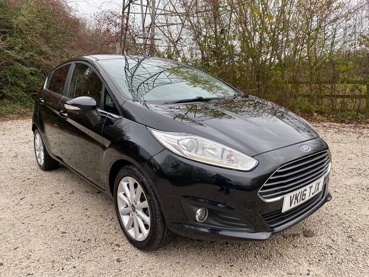 Ford Fiesta 1.0T EcoBoost Titanium Euro 6 (s/s) 5dr