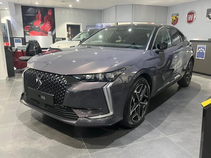DS AUTOMOBILES DS 4 1.2 Hybrid MHEV Pallas 55 E-DSC Euro 6 (s/s) 5dr