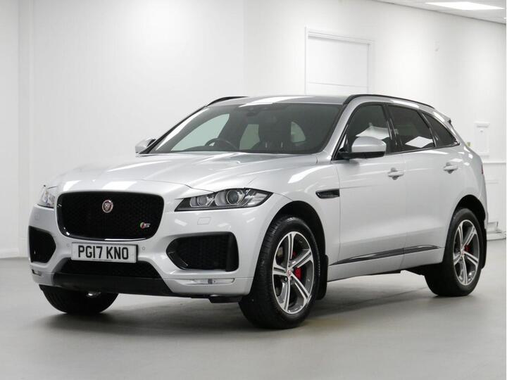 Jaguar F-PACE 3.0 D300 V6 S Auto AWD Euro 6 (s/s) 5dr
