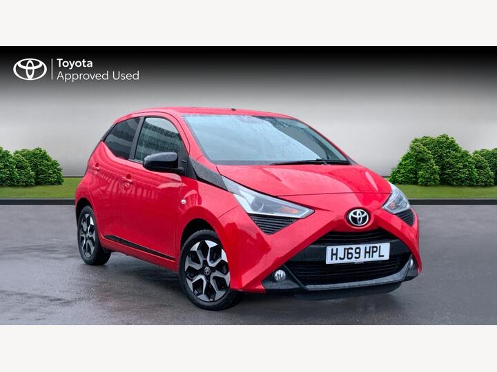 Toyota AYGO 1.0 VVT-i X-trend Euro 6 5dr Toyota AYGO 1.0 VVT-i X-trend Euro 6 5dr