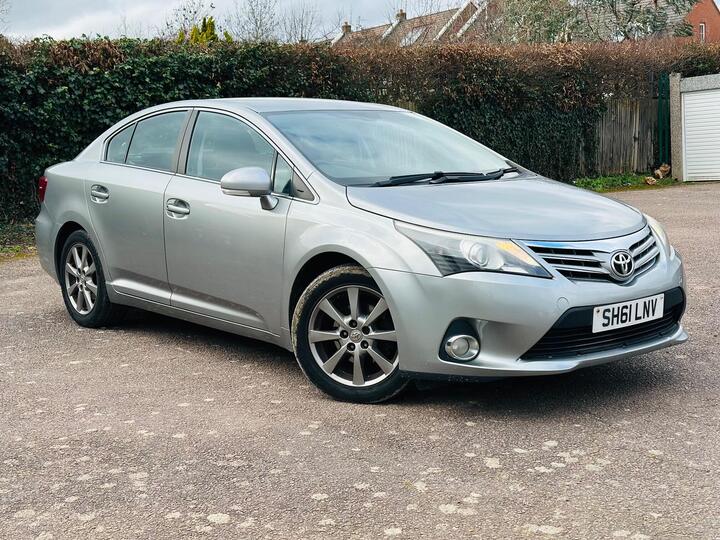 Toyota Avensis 2.0 D-4D T4 Euro 5 4dr Toyota Avensis 2.0 D-4D T4 Euro 5 4dr