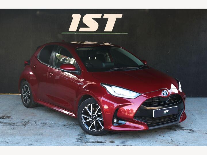 Toyota Yaris 1.5 VVT-h Design E-CVT Euro 6 (s/s) 5dr