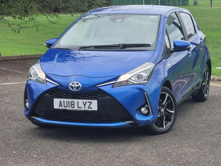 Toyota Yaris 1.5 VVT-h Design E-CVT Euro 6 (s/s) 5dr