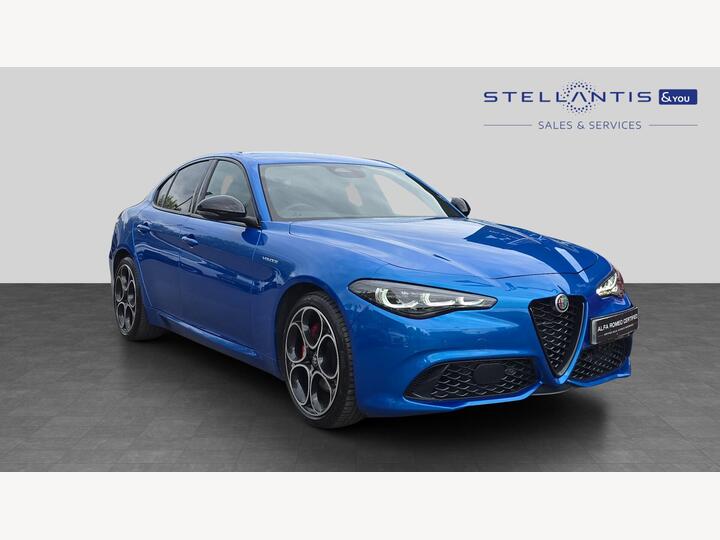 Alfa Romeo Giulia 2.0T Veloce Auto Euro 6 (s/s) 4dr Alfa Romeo Giulia 2.0T Veloce Auto Euro 6 (s/s) 4dr
