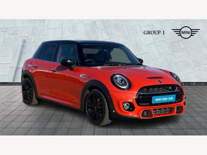 MINI Hatch 2.0 Cooper S Sport Steptronic Euro 6 (s/s) 5dr