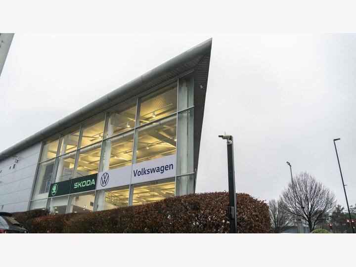 Volkswagen Id. Buzz Pro 79kWh GTX Auto 4Motion 5dr (SWB, 6Seat)