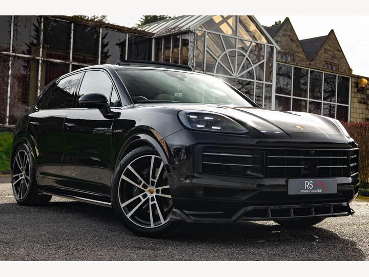 Porsche Cayenne 3.0 V6 E-Hybrid 25.9kWh TiptronicS 4WD Euro 6 (s/s) 5dr Porsche Cayenne 3.0 V6 E-Hybrid 25.9kWh TiptronicS 4WD Euro 6 (s/s) 5dr