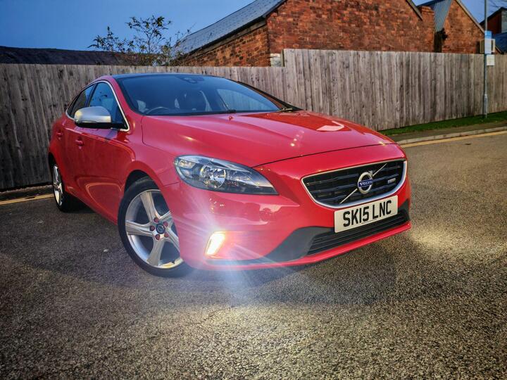 Volvo V40 1.6 D2 R-Design Euro 5 (s/s) 5dr