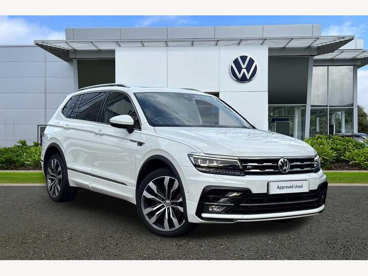 Volkswagen Tiguan Allspace 1.5 TSI EVO R-Line Tech DSG Euro 6 (s/s) 5dr Volkswagen Tiguan Allspace 1.5 TSI EVO R-Line Tech DSG Euro 6 (s/s) 5dr