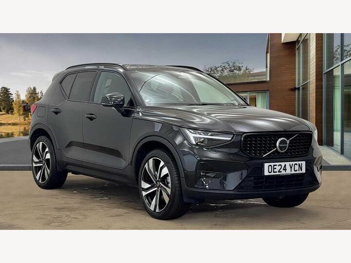 Volvo XC40 2.0 B4 MHEV Ultra Dark DCT Auto Euro 6 (s/s) 5dr