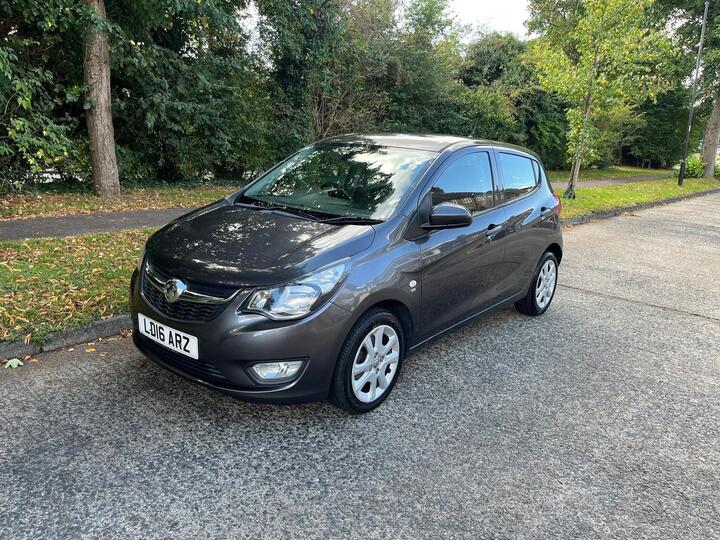 Vauxhall Viva 1.0i SE Euro 6 5dr (a/c) Vauxhall Viva 1.0i SE Euro 6 5dr (a/c)