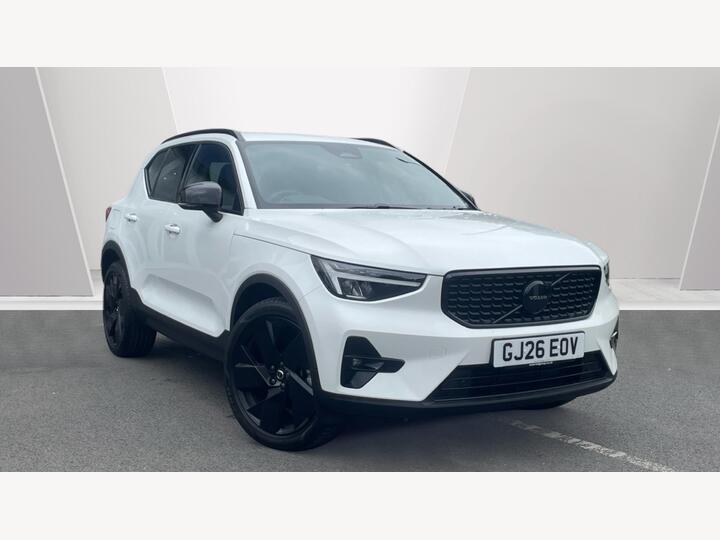 Volvo XC40 2.0 B3 MHEV Plus Black Edition DCT Auto Euro 6 (s/s) 5dr