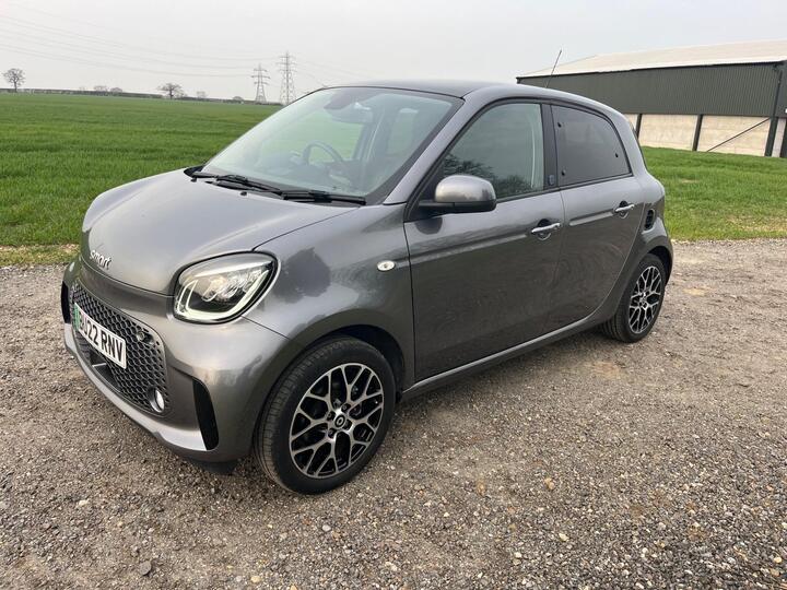 Smart Forfour 17.6kWh Exclusive Auto 5dr (22kW Charger) Smart Forfour 17.6kWh Exclusive Auto 5dr (22kW Charger)