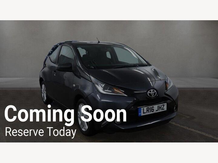 Toyota AYGO 1.0 VVT-i X-pression X-shift Euro 6 5dr