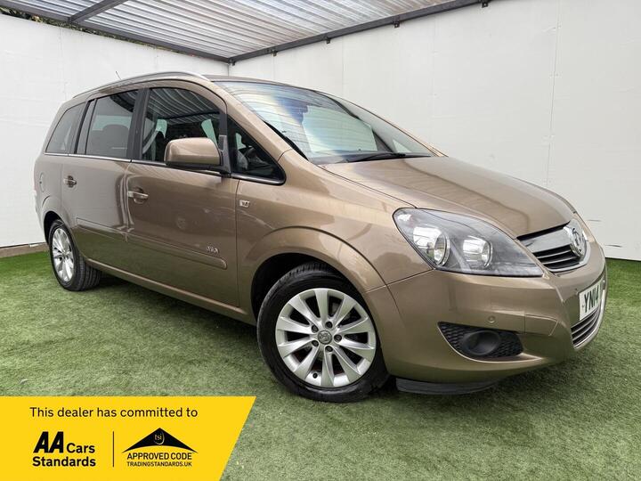 Vauxhall Zafira 1.8 16V Design Euro 5 5dr (SNav) Vauxhall Zafira 1.8 16V Design Euro 5 5dr (SNav)