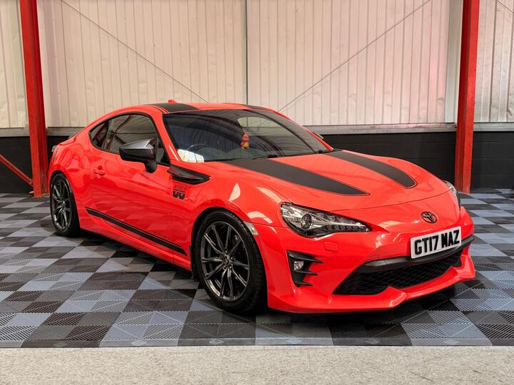 Toyota GT86 2.0 Boxer D-4S Club Series Orange Edition Euro 6 2dr