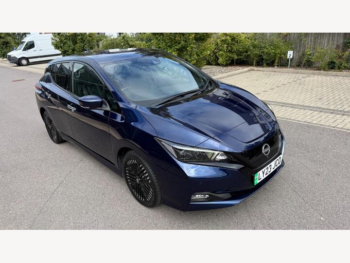 Nissan Leaf 39kWh Tekna Auto 5dr
