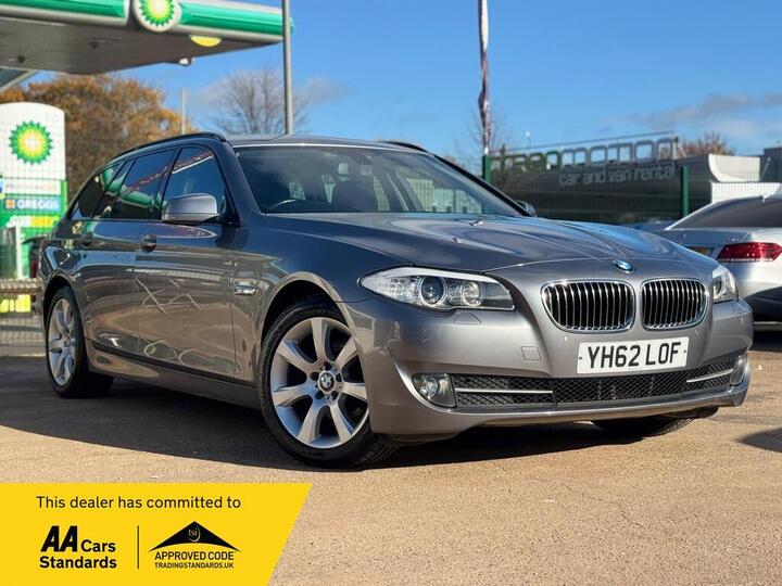 BMW 5 Series 2.0 520d SE Touring Steptronic Euro 5 (s/s) 5dr BMW 5 Series 2.0 520d SE Touring Steptronic Euro 5 (s/s) 5dr