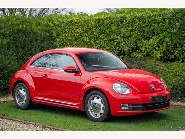 Volkswagen BEETLE 1.6 TDI BlueMotion Tech Design Euro 5 (s/s) 3dr Volkswagen BEETLE 1.6 TDI BlueMotion Tech Design Euro 5 (s/s) 3dr
