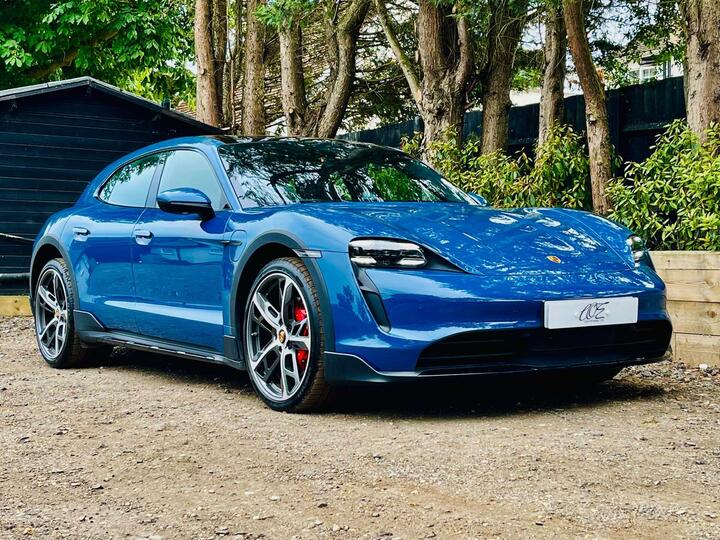 Porsche TAYCAN Performance Plus 93.4kWh 4S Cross Turismo Auto 4WD 5dr (11kW Charger)