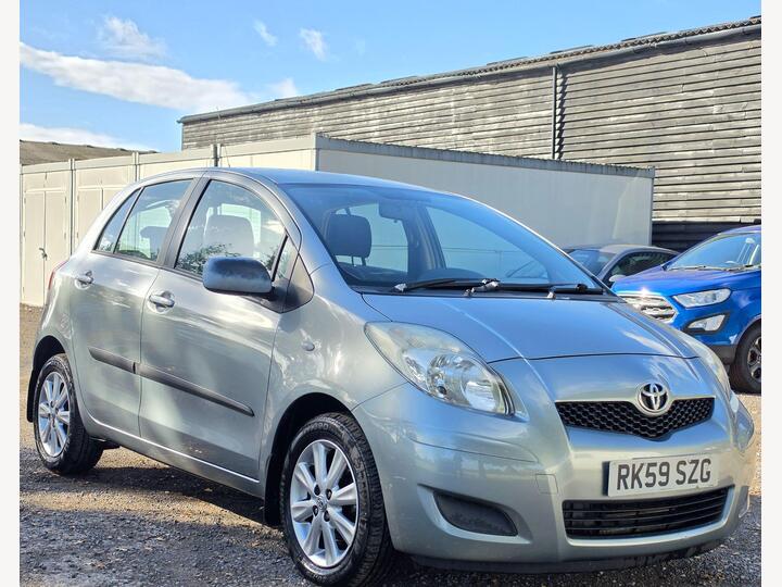 Toyota Yaris 1.33 Dual VVT-i TR Euro 4 (s/s) 5dr