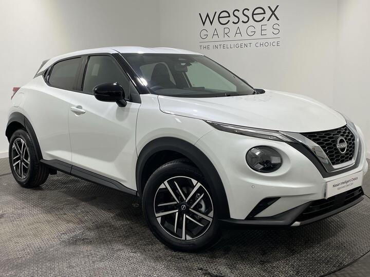 Nissan Juke 1.0 DIG-T N-Connecta Euro 6 (s/s) 5dr