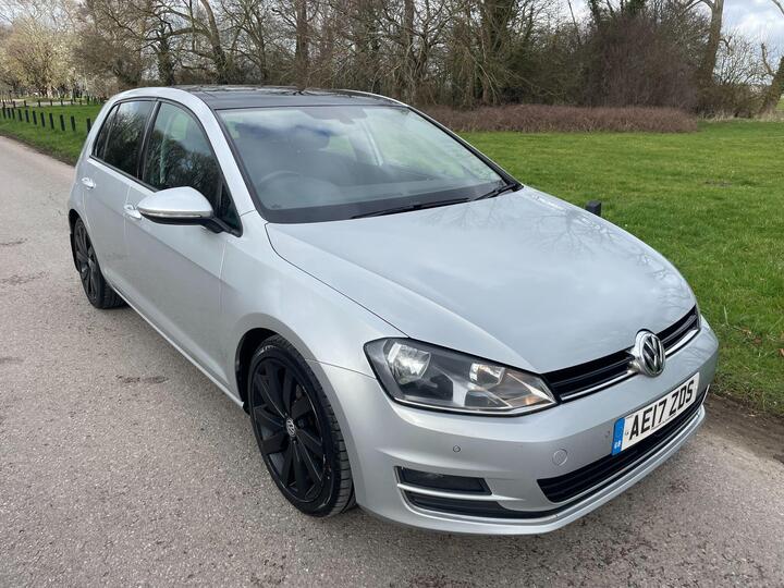 Volkswagen Golf 2.0 TDI BlueMotion Tech GT Edition Euro 6 (s/s) 5dr Volkswagen Golf 2.0 TDI BlueMotion Tech GT Edition Euro 6 (s/s) 5dr