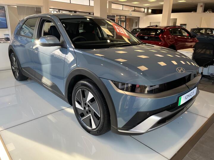 Hyundai IONIQ 5 63kWh Premium Auto 5dr