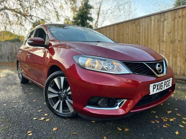 Nissan Pulsar 1.5 DCi N-Connecta Euro 6 (s/s) 5dr Nissan Pulsar 1.5 DCi N-Connecta Euro 6 (s/s) 5dr