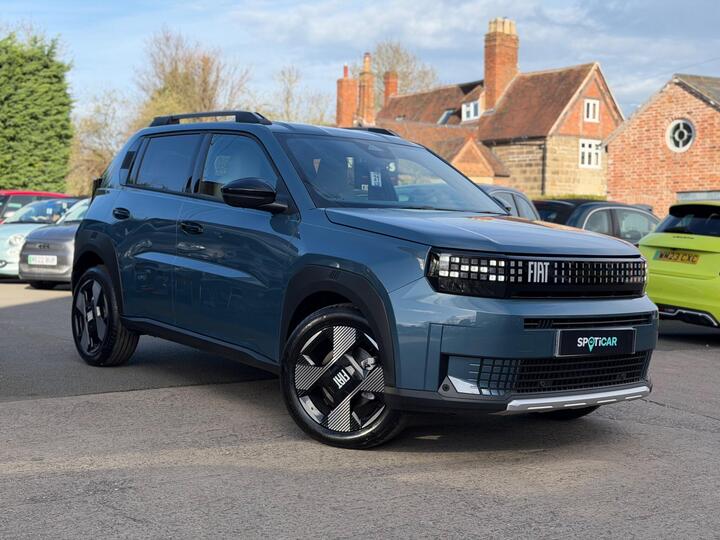 Fiat Grande Panda 1.2 MHEV La Prima E-DCT Euro 6 (s/s) 5dr